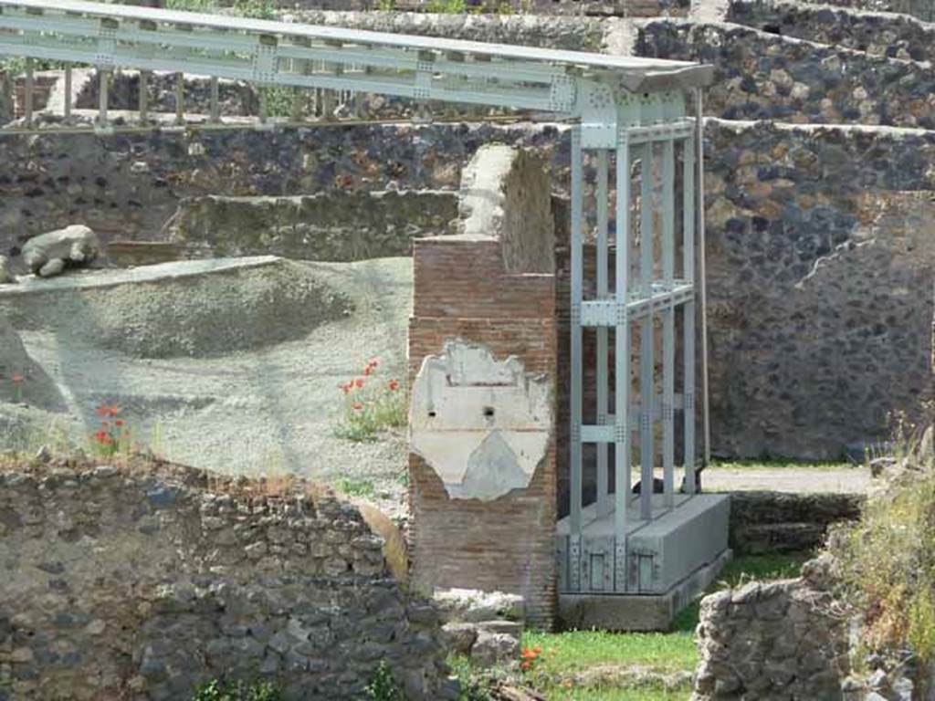 I.22.1 Pompeii. May 2010.  Looking north to the lapilli and remains of a cast.