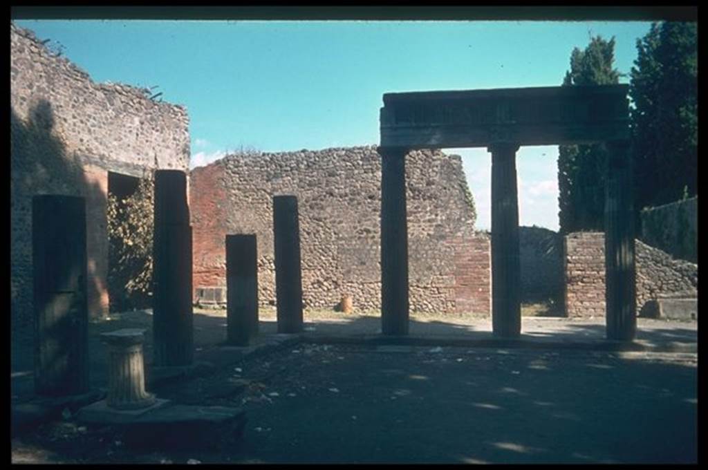 Fountain on Triangular Forum. Looking east at north end of Triangular Forum. The labrum of the fountain has been removed.
Photographed 1970-79 by Gnther Einhorn, picture courtesy of his son Ralf Einhorn.

