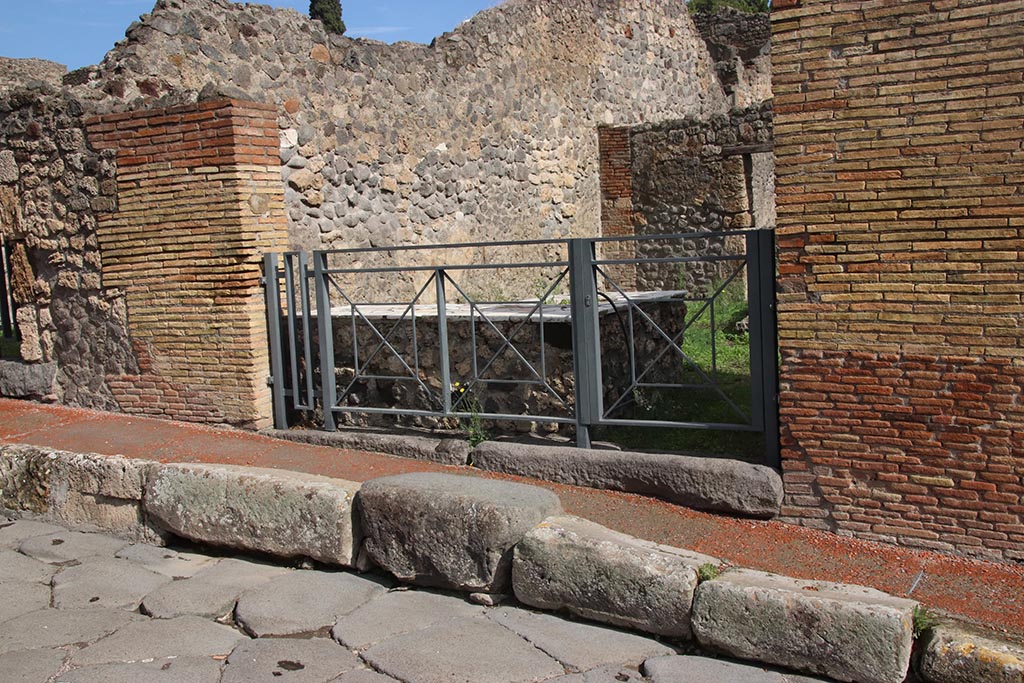 I.2.1 Pompeii. October 2024. Looking north-east towards entrance doorway. Photo courtesy of Klaus Heese.