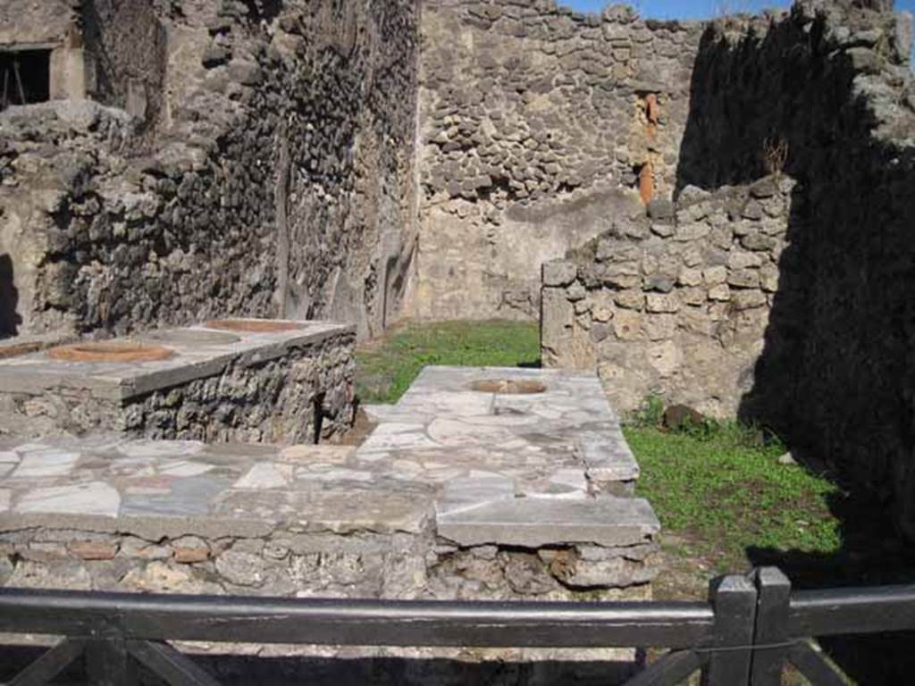 1.2.8 Pompeii. September 2010. Looking east across bar towards rear room. Photo courtesy of Drew Baker.
