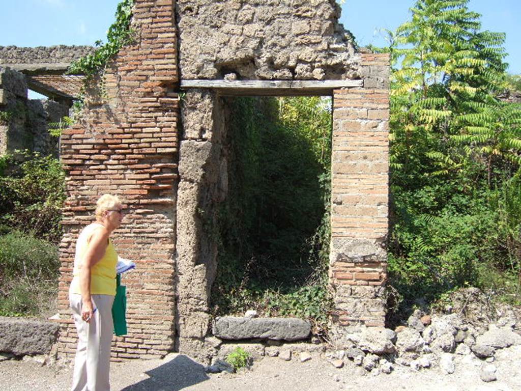 I.2.26 Pompeii. September 2005. Entrance.
