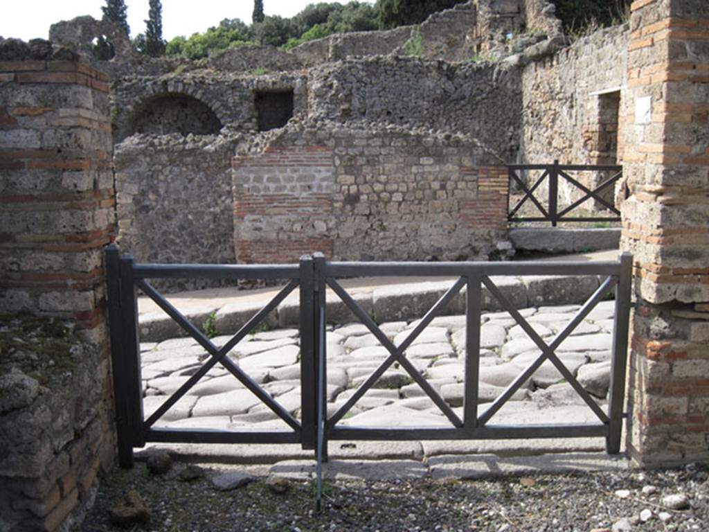 I.3.7 Pompeii. September 2010. Looking west towards entrance doorway onto Via Stabiana.
Photo courtesy of Drew Baker.
