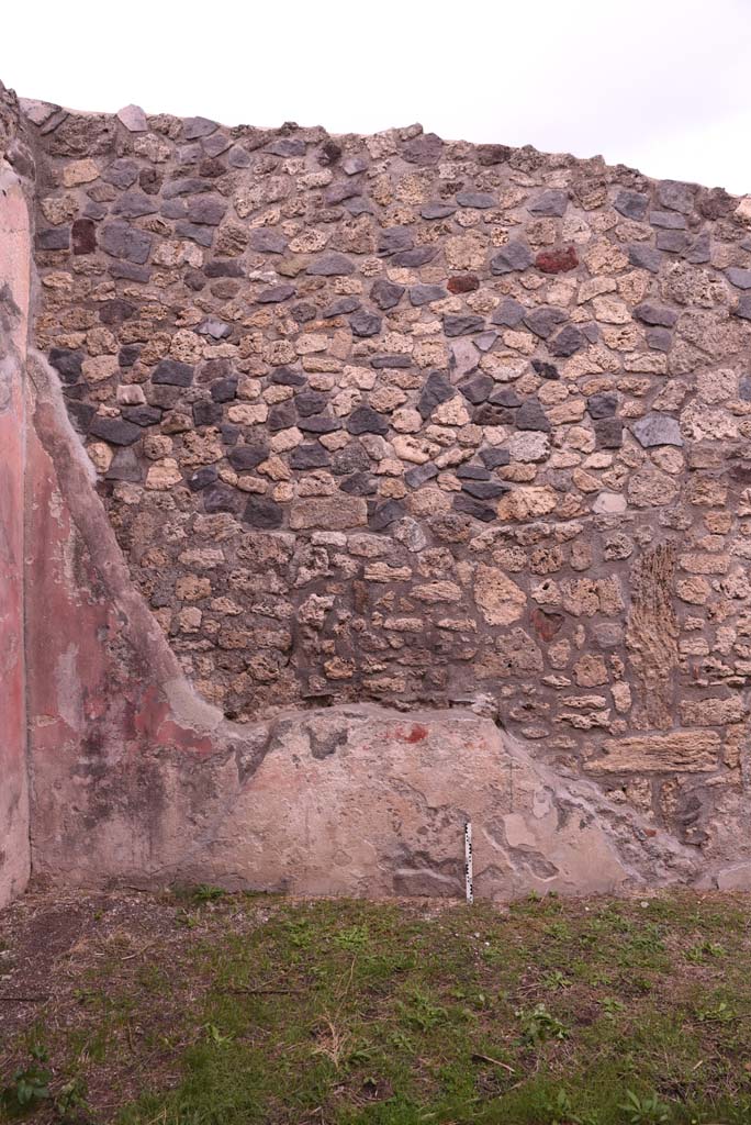 I.4.9 Pompeii. October 2019. Triclinium/oecus m, looking towards east wall at north end.
Foto Tobias Busen, ERC Grant 681269 DCOR.
