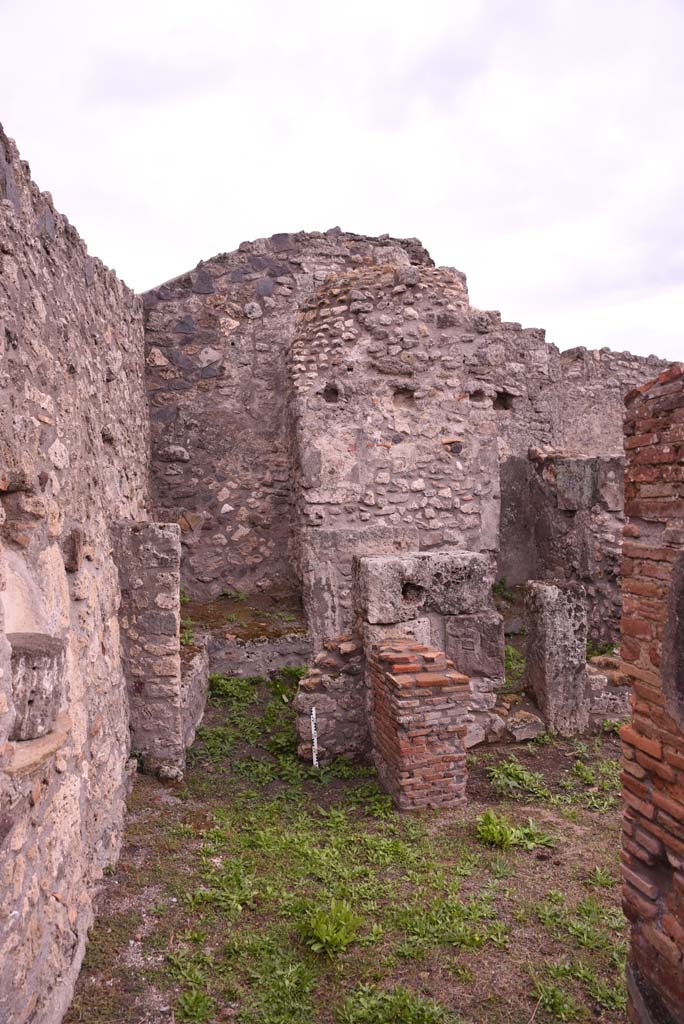 I.4.9 Pompeii. October 2019. Courtyard n, looking south towards doorway to room o.
Foto Tobias Busen, ERC Grant 681269 DCOR.
