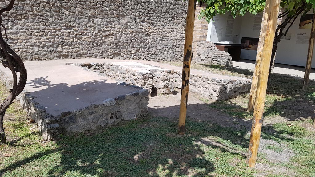 I.5.2 Pompeii. August 2023. Looking north-west towards triclinium. Photo courtesy of Maribel Velasco.