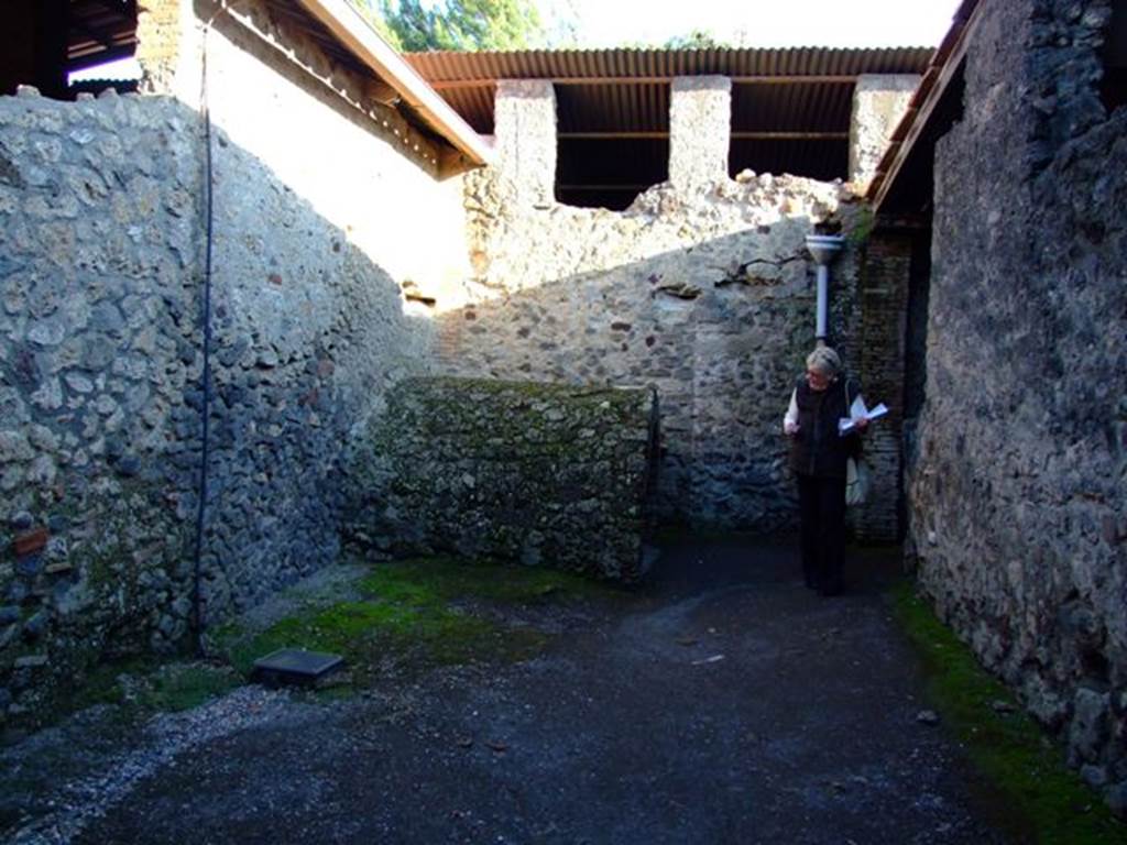 I.6.4 Pompeii.  March 2009. Room 13, Looking south.