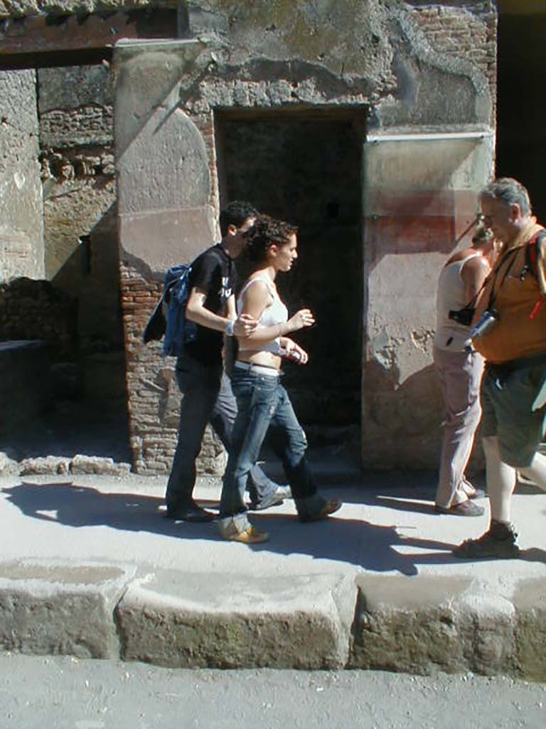 I.6.6 Pompeii. May 2005. Entrance.