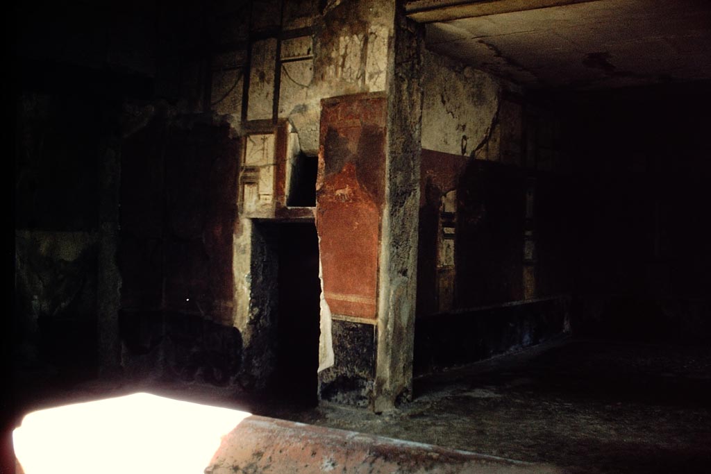 I.6.7 Pompeii. 1959. Looking towards rooms in north-east corner of atrium. Photo by Stanley A. Jashemski.
Source: The Wilhelmina and Stanley A. Jashemski archive in the University of Maryland Library, Special Collections (See collection page) and made available under the Creative Commons Attribution-Non Commercial License v.4. See Licence and use details.
J59f0165
