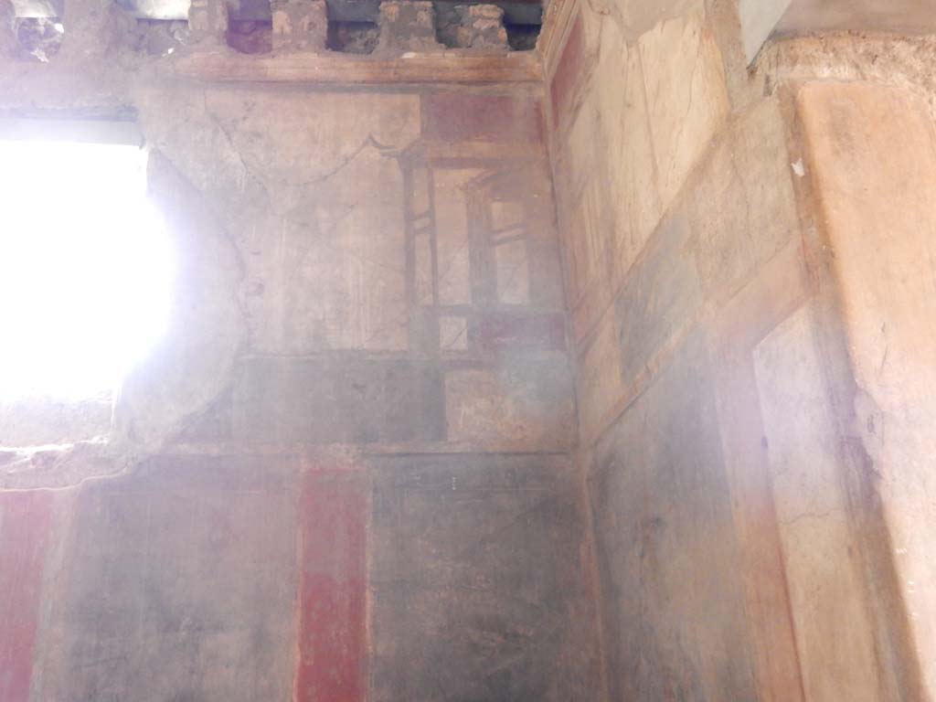 I.6.15 Pompeii. June 2019. Room 12, south-east corner. Photo courtesy of Buzz Ferebee.