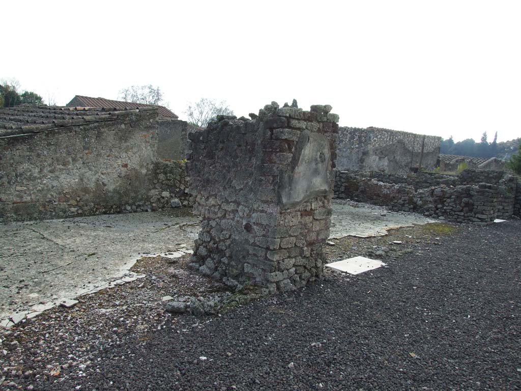 I.7.1 Pompeii. December 2006. Looking south-west across rooms on south side of peristyle.