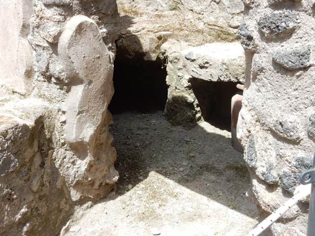 I.7.19 Pompeii. May 2017. Looking east through doorway to kitchen. Photo courtesy of Buzz Ferebee.