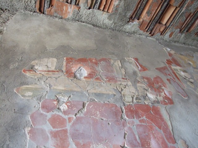 I.8.9 Pompeii.  March 2009.  Room 7. Triclinium.  West wall.