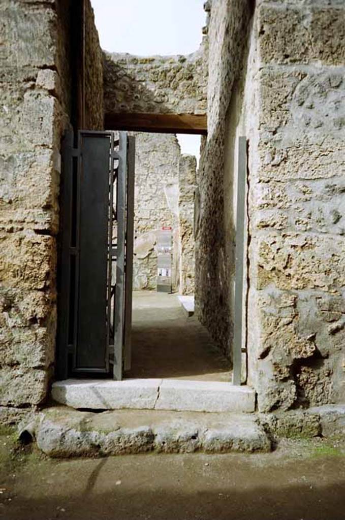 I.8.9 Pompeii. March 2010. Entrance.  Photo courtesy of Rick Bauer.