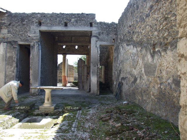 I.9.5 Pompeii. March 2009. Doorway to room 4.