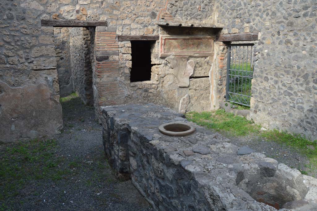 I.11.11 Pompeii. 1964. Lararium with a stucco border, on north wall of thermopolium. Photo by Stanley A. Jashemski.
Source: The Wilhelmina and Stanley A. Jashemski archive in the University of Maryland Library, Special Collections (See collection page) and made available under the Creative Commons Attribution-Non Commercial License v.4. See Licence and use details.
J64f1847
