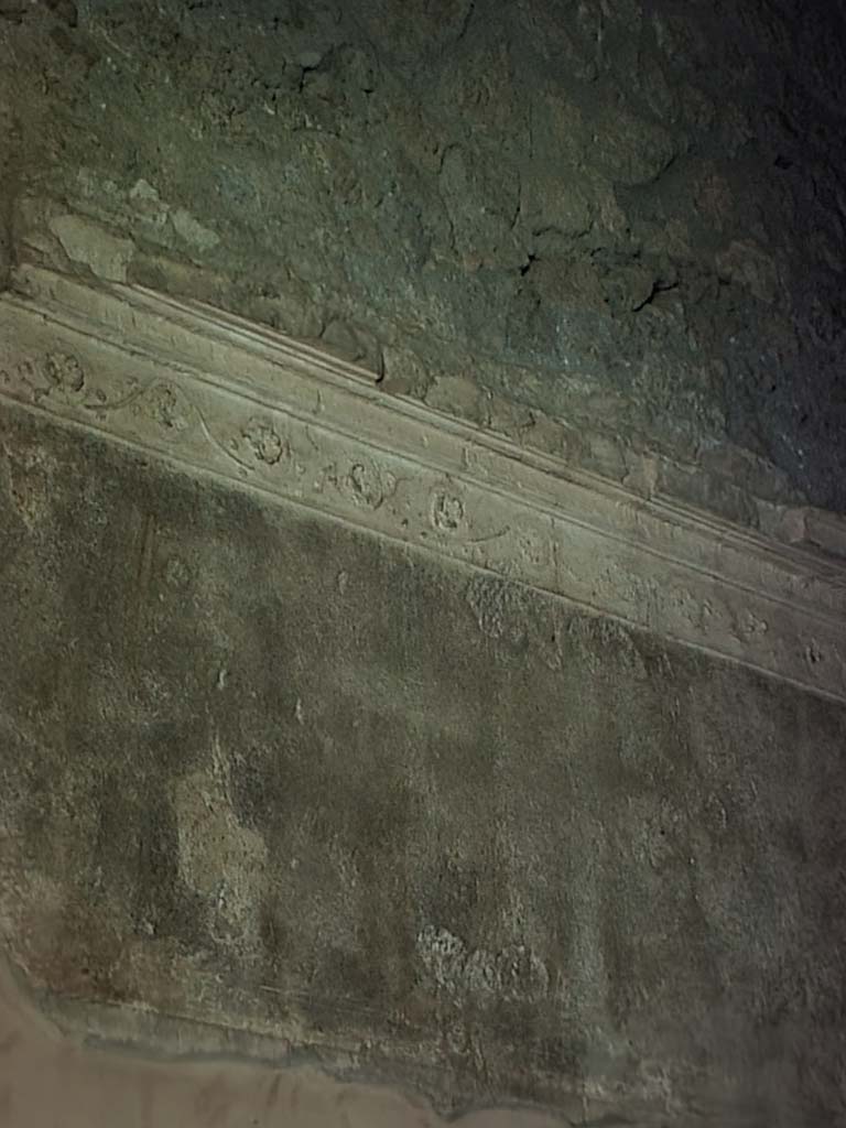 I.15.3 Pompeii. July 2021. Room 6, detail from upper west wall.
Foto Annette Haug, ERC Grant 681269 DCOR.
