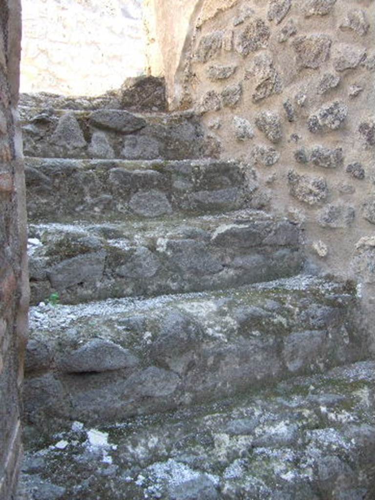 I.16.1 Pompeii. September 2005. Steps to upper floor.