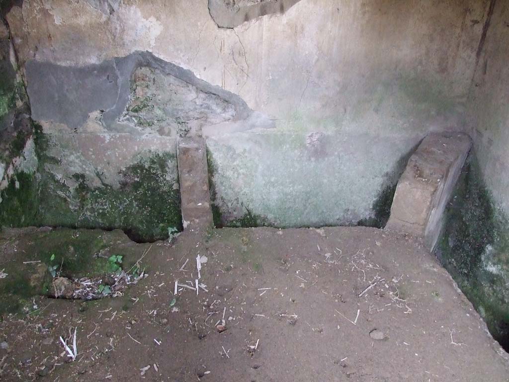 II.4.6 Pompeii. September 2019. Looking north-east across garden area towards south side of baths’ building. 
Photo courtesy of Klaus Heese.
