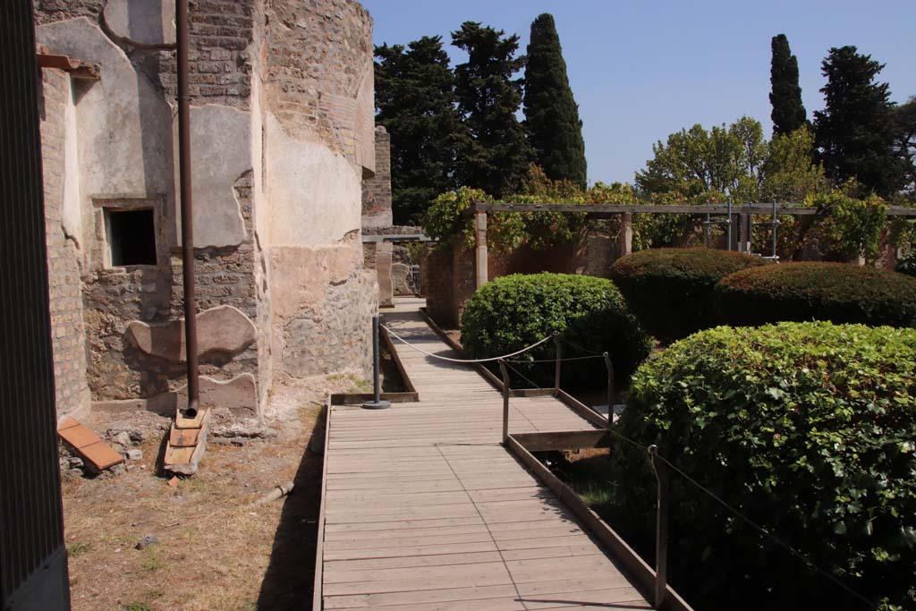 II.4.6 Pompeii. September 2019. Looking east across south side of baths’ area. Photo courtesy of Klaus Heese.