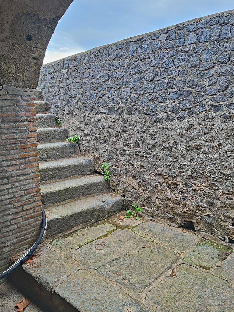 II.6 Pompeii. September 2024. Amphitheatre steps. Photo courtesy of Giuseppe Ciaramella.