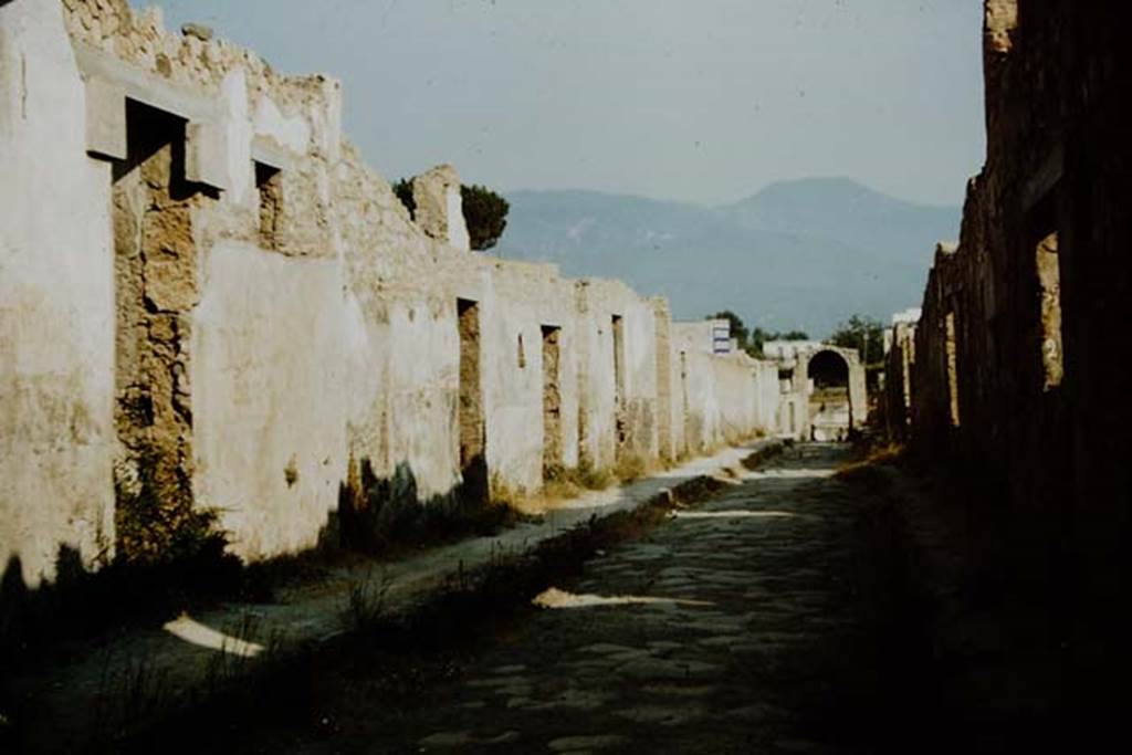 II.9.4, on left, Pompeii. 1957. Looking south along Via di Nocera towards Nocera gate.
Photo by Stanley A. Jashemski.
Source: The Wilhelmina and Stanley A. Jashemski archive in the University of Maryland Library, Special Collections (See collection page) and made available under the Creative Commons Attribution-Non Commercial License v.4. See Licence and use details. J57f0357

