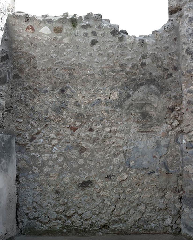 V.1.3 Pompeii. c.2012. Room 5, south wall. Photo by Hans Thorwid.
“S wall in 2012. Restored parts of the wall photographed and merge with the lower part and floor line of earlier photos from 2005-7.”
Photo and words courtesy of the Swedish Pompeii Project. 
