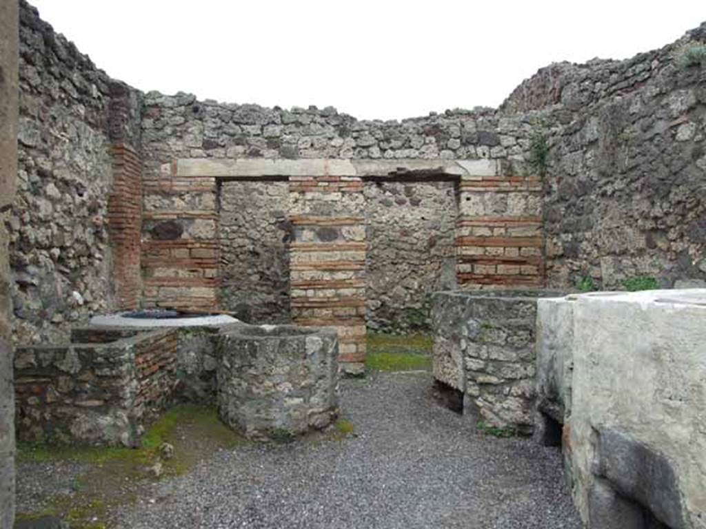 V.1.4 Pompeii. May 2010. Looking north to two rear rooms.