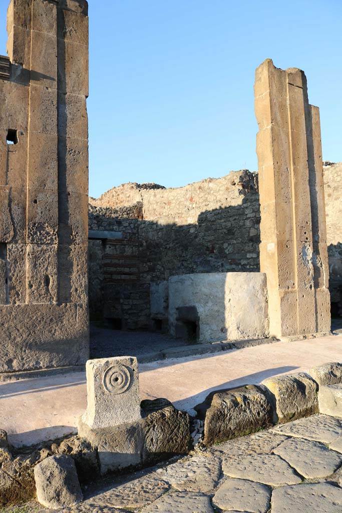 V.1.4 Pompeii. December 2018. 
Looking north-east towards entrance on north side of Via di Nola. Photo courtesy of Aude Durand.

