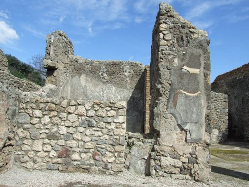 V.I.14 Pompeii. March 2009. Newly rebuilt east wall.