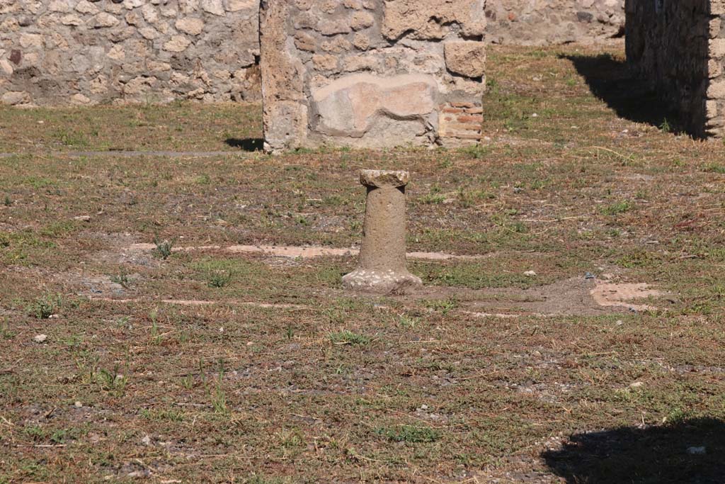 V.2.7 Pompeii. September 2021. Room 1, looking north to impluvium in atrium. Photo courtesy of Klaus Heese.