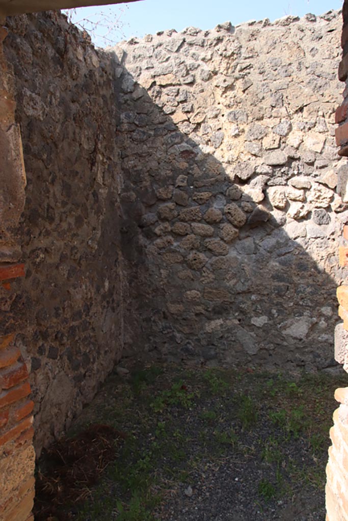 V.2.8 Pompeii. October 2023. Looking north in rear room. Photo courtesy of Klaus Heese.