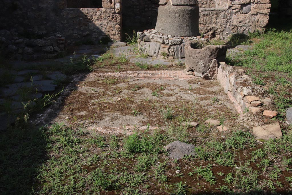 V.3.8 Pompeii. October 2023. Looking north across impluvium in atrium. Photo courtesy of Klaus Heese.