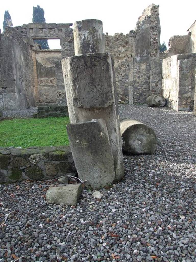 VI.5.4 Pompeii. December 2007. Looking west across atrium from north-east corner.