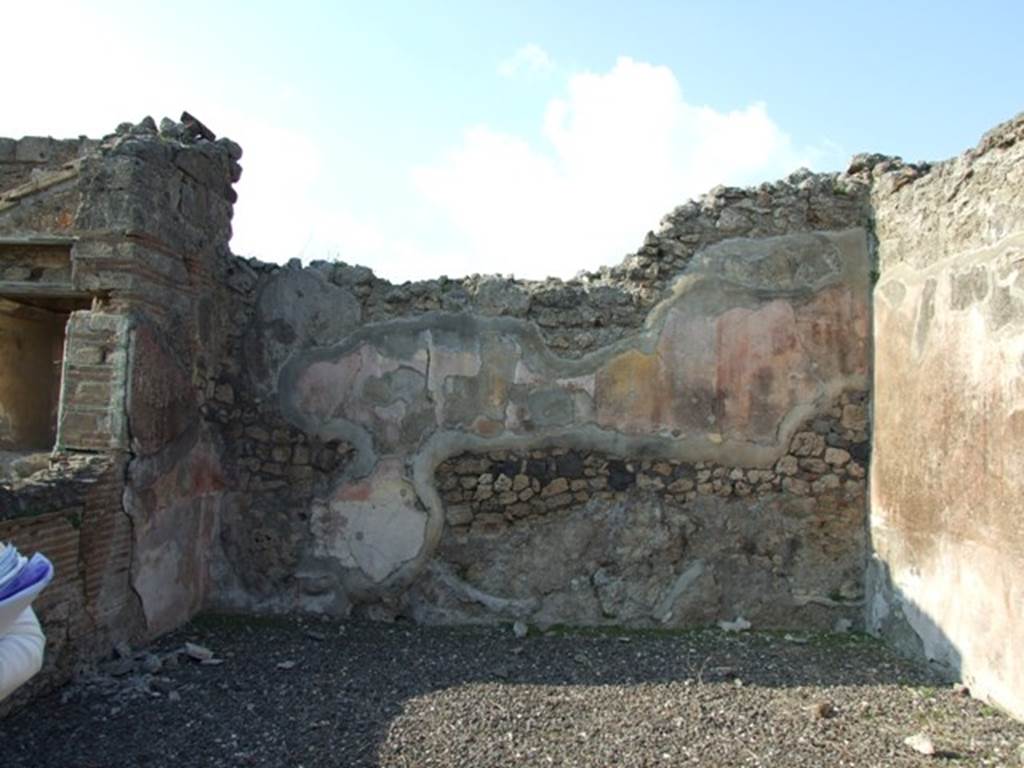 VI.7.6 Pompeii. March 2009. Room 10, north wall of triclinium. According to Schefold in the centre of the north wall was a painting of Jupiter, Bacchus and Venus, now vanished.  He gives the Helbig reference as 104. See Schefold, K., 1957. Die Wande Pompejis. Berlin: De Gruyter. (p.99)
