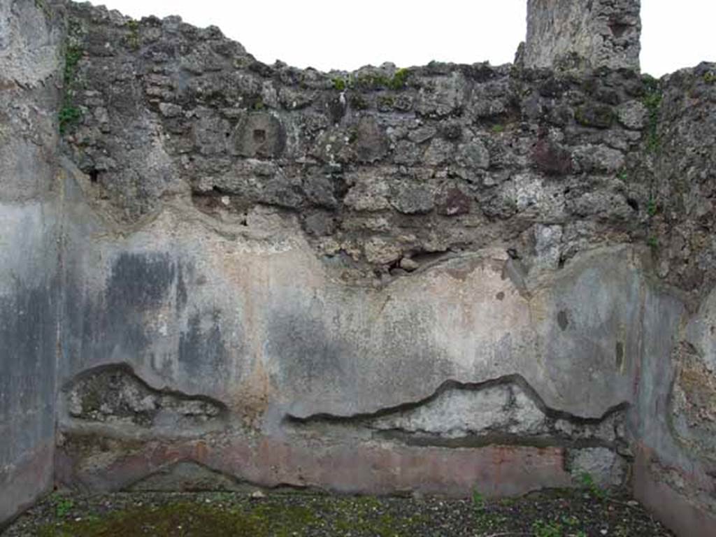 VI.9.2 Pompeii. May 2010. Room 13, south wall.