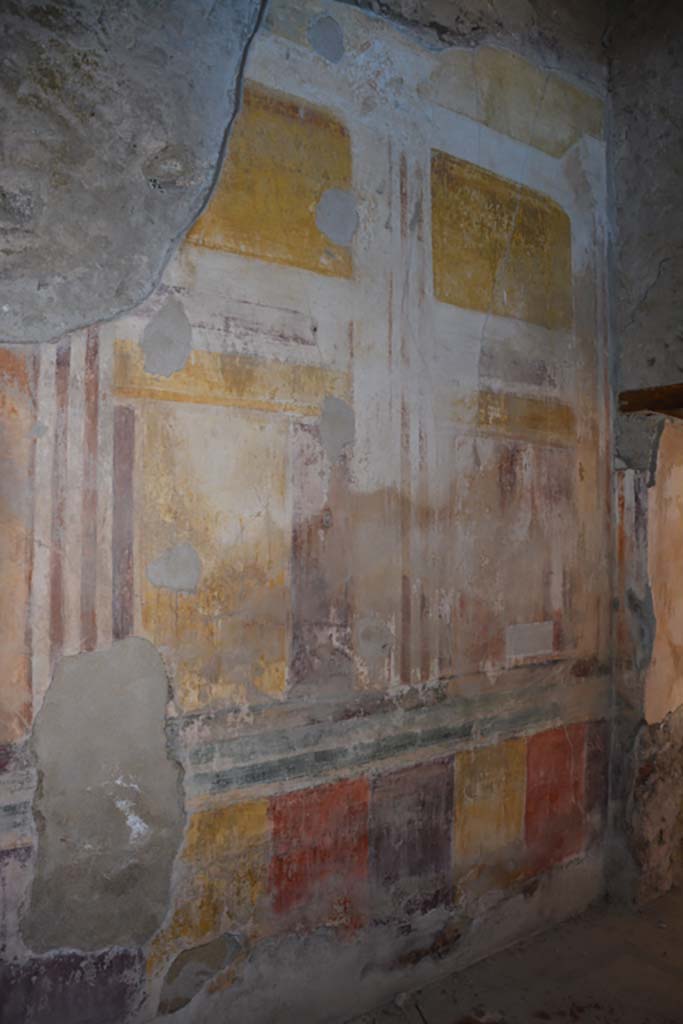 VI.11.10 Pompeii. December 2017. Room 45, looking east along south wall.
Foto Annette Haug, ERC Grant 681269 DÉCOR
