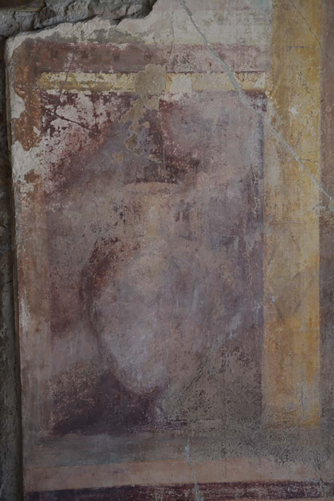 VI.11.10 Pompeii. November 2017. Room 43, detail from lower centre of east wall.
Foto Annette Haug, ERC Grant 681269 DÉCOR

