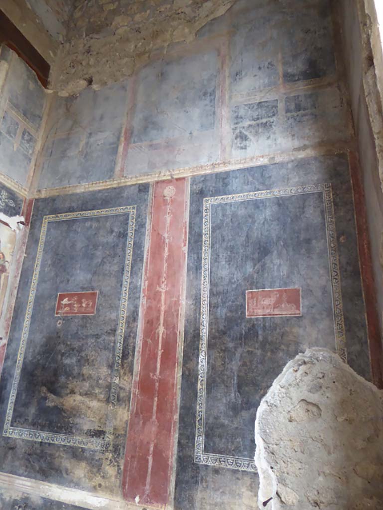 VI.15.1 Pompeii. January 2017. Looking towards upper north wall of vestibule.
Foto Annette Haug, ERC Grant 681269 DÉCOR.
