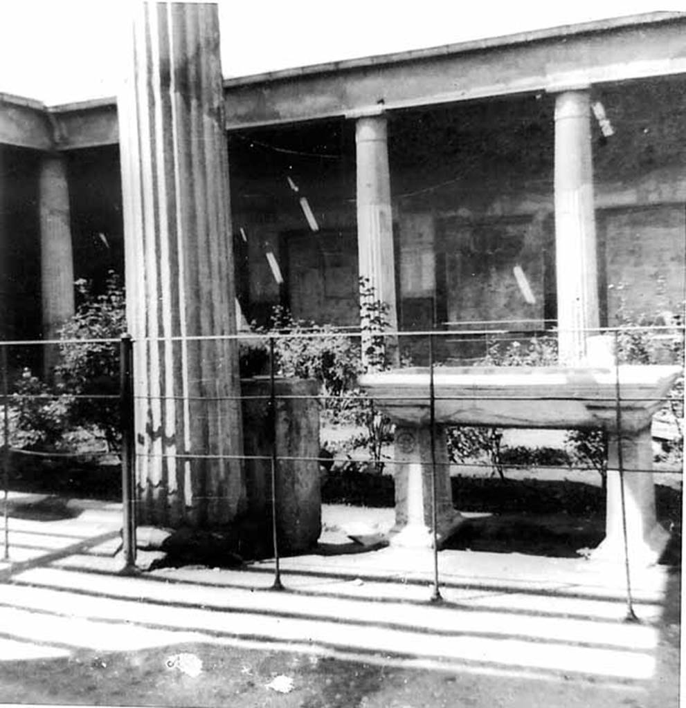 VI.15.1 Pompeii. March 2023. Looking south-west to peristyle from atrium. Photo courtesy of Johannes Eber.

