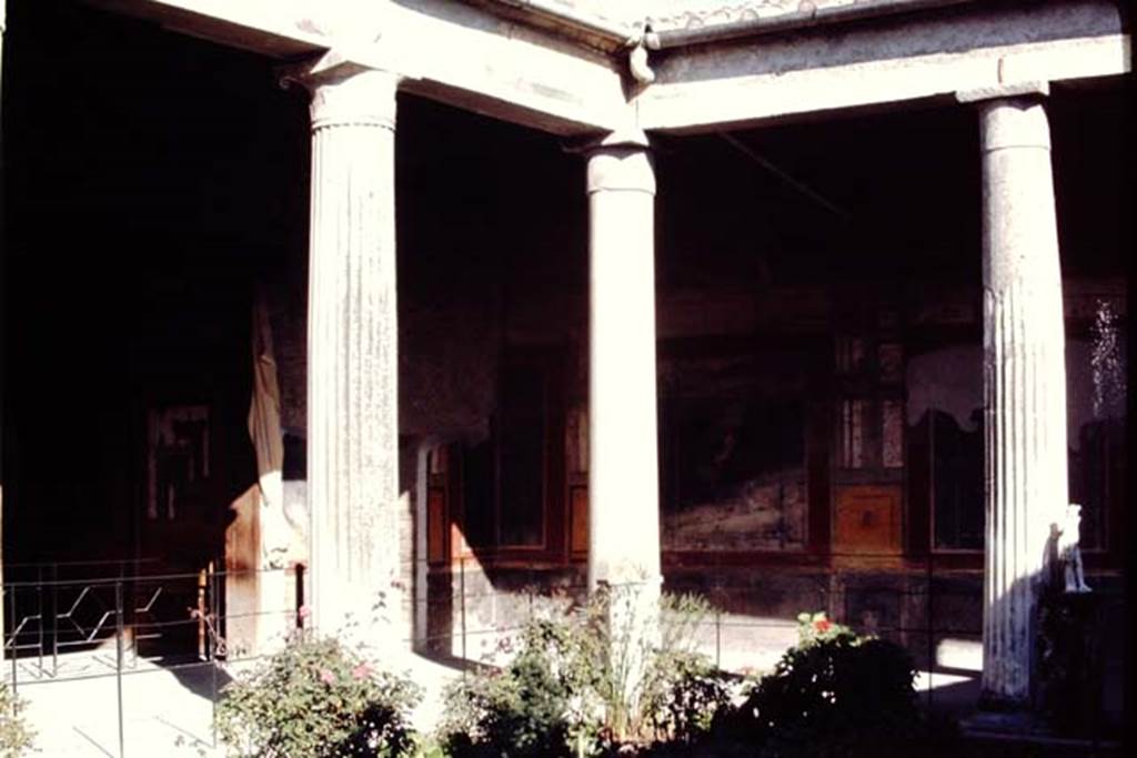 VI.15.1 Pompeii. January 2023. Looking north-west across peristyle from south-east corner. Photo courtesy of Miriam Colomer.