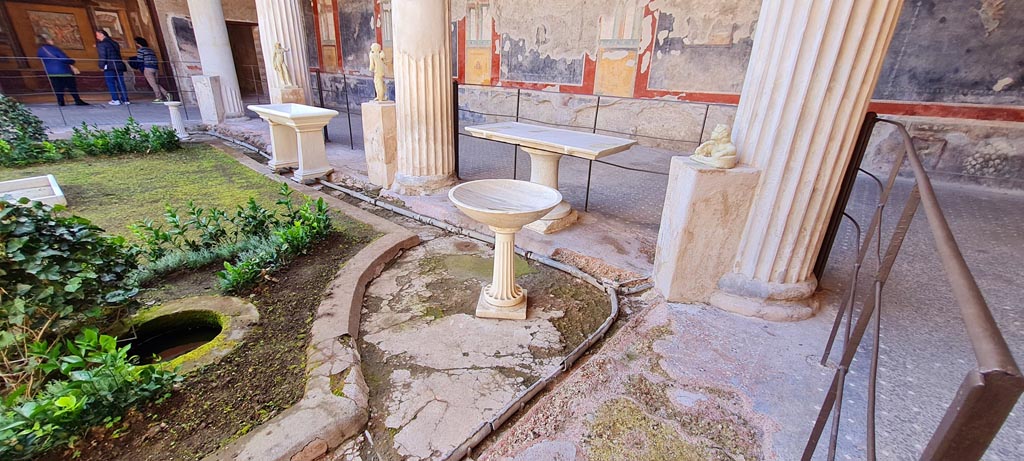 VI.15.1 Pompeii. April 2023. Looking south in south-west corner. Photo courtesy of Giuseppe Ciaramella.