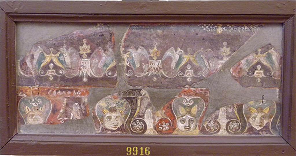 VI.17.9/11, or Irace at VI.17.00. Painting of family greeting a winning hero followed by several warriors.
See Gli ornati delle pareti ed i pavimenti delle stanze dell'antica Pompei incisi in rame: 1796, tav. 21. 
See Gli ornati delle pareti ed i pavimenti delle stanze dell'antica Pompei incisi in rame: 1838, tav. 30. 
Described as -
Pl.30 “Famiglia che si prostra ad un eroe vincitore seguito da diversi guerrieri: parete incisa dal Cepparoli”.
(Family greeting a winning hero followed by several warriors: wall incised by Cepparoli.)
