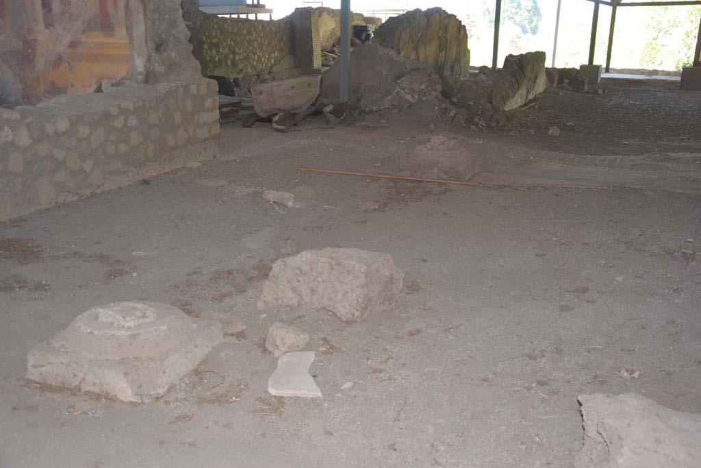 VI.17.41 Pompeii. September 2019. Looking south-west across atrium and impluvium.
Foto Annette Haug, ERC Grant 681269 DCOR.
