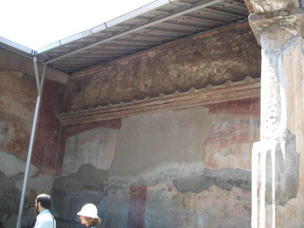 VII.4.48 Pompeii. May 2005.  Peristyle. West wall.