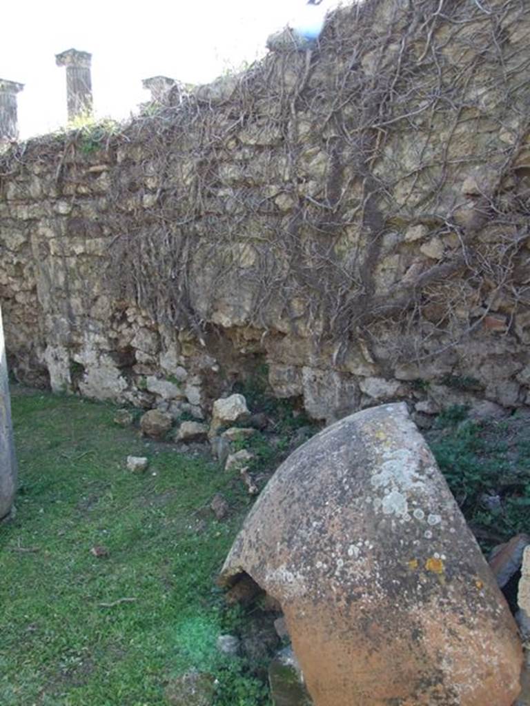 VII.4.56 Pompeii.  March 2009.  West end of North Portico.