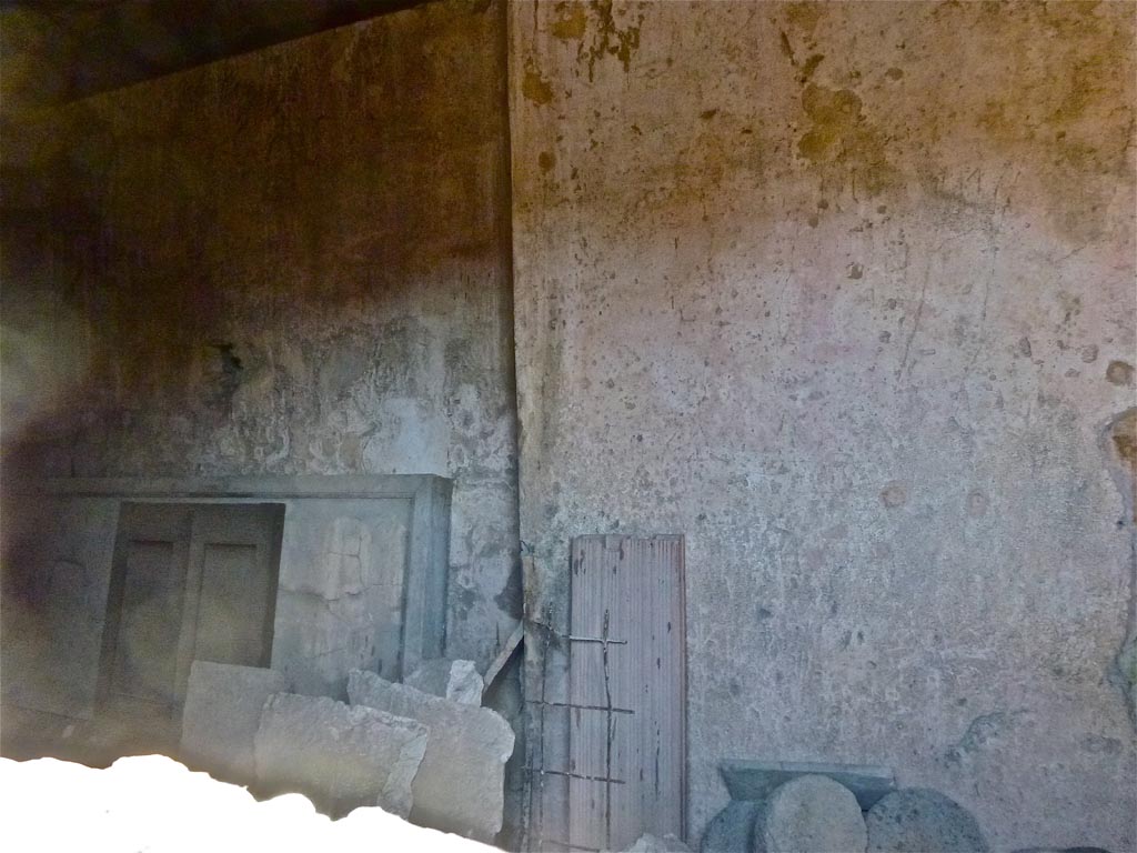 VII.5.8 Pompeii. June 2012. Looking south-east from window across vestibule (no. 44). Photo courtesy of Michael Binns.