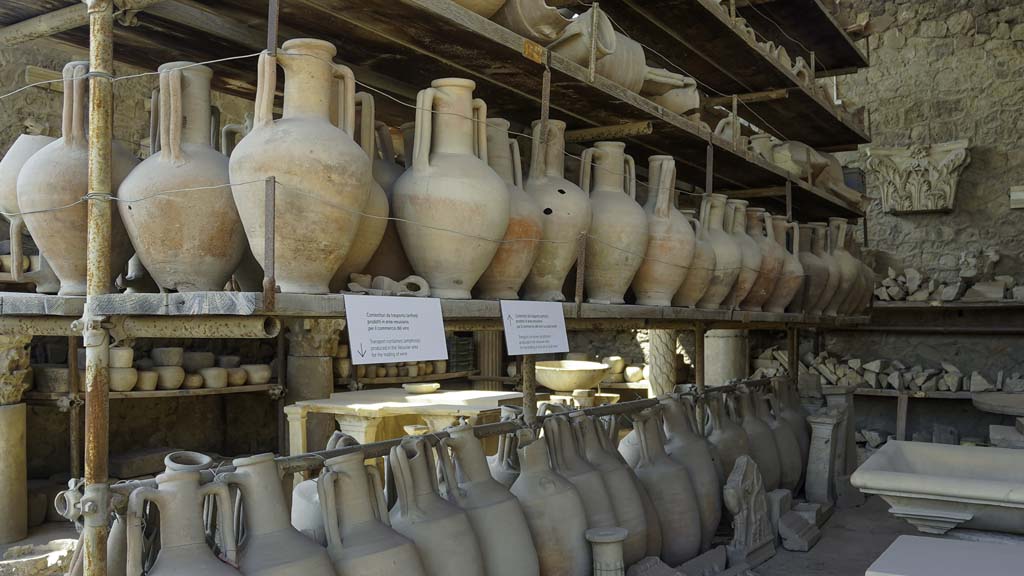 VII.7.29 Pompeii. August 2021. Looking south across items in storage. Photo courtesy of Robert Hanson.