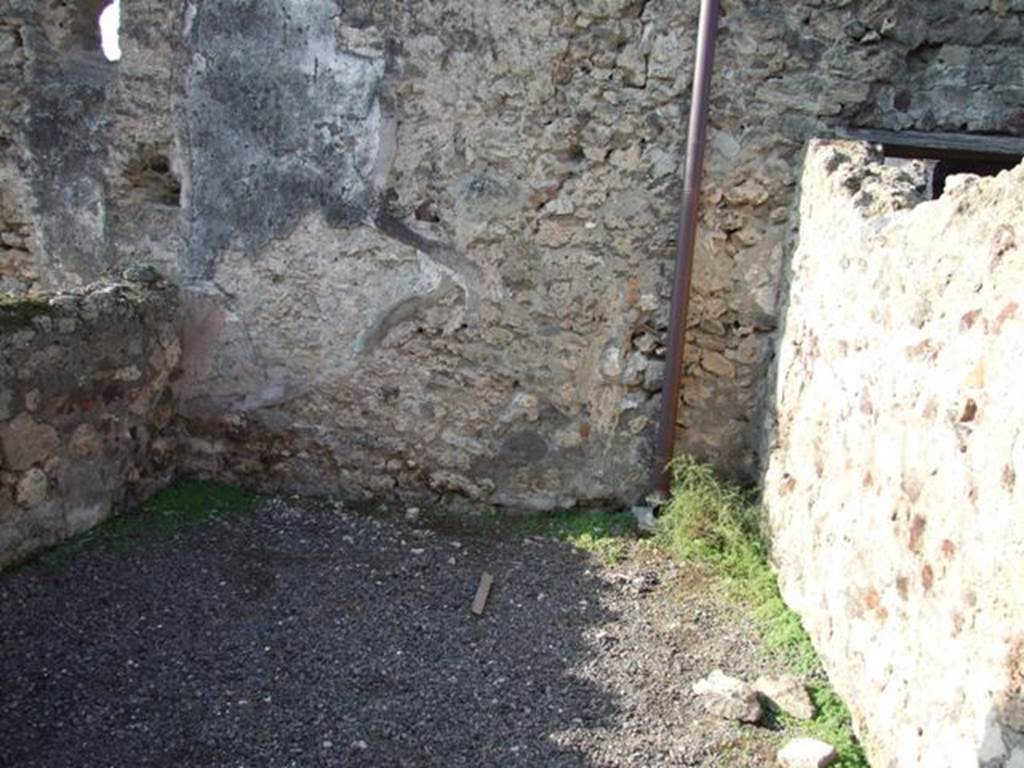 VII.13.7 Pompeii. December 2007. Looking west towards north-west corner of the dwelling.