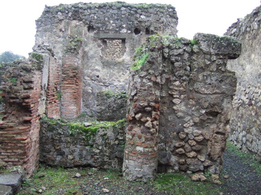 VII.13.17 Pompeii. December 2005. Looking south from entrance doorway.
The corridor on the left would lead to the peristyle area of VII.13.4.
