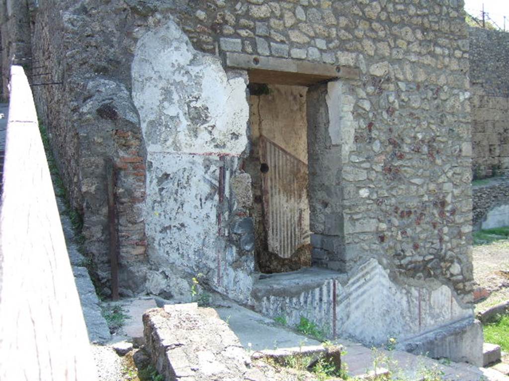 VIII.1.a Pompeii.  Villa Imperiale.  May 2006.  Staircase at west end of portico.